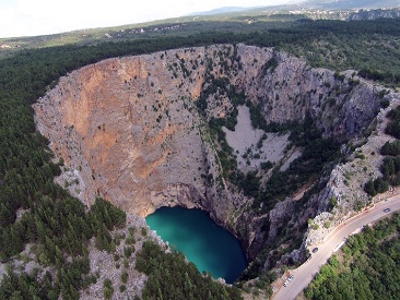 Crveno jezero panorama
